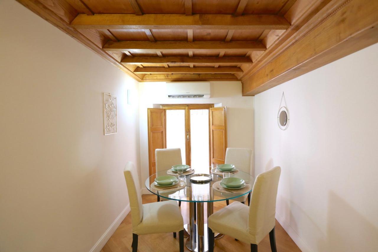 Maddalena 6 - Pantheon Apartment โรม ภายนอก รูปภาพ