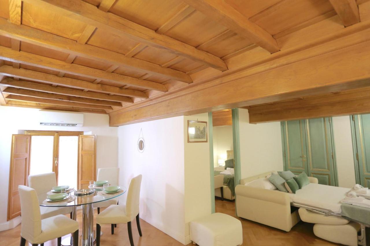 Maddalena 6 - Pantheon Apartment โรม ภายนอก รูปภาพ